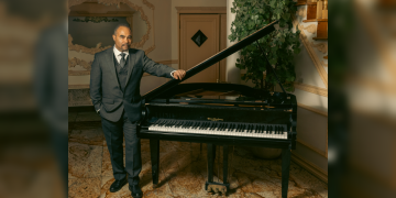 The Architecture of Introspection – Manuel Peguero’s “Dark Piano Contemplations”